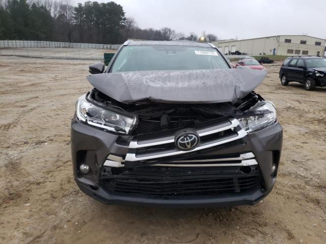 Photo 4 VIN: 5TDKZRFH9KS554637 - TOYOTA HIGHLANDER 