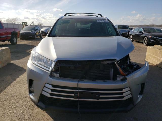 Photo 4 VIN: 5TDKZRFH9KS561412 - TOYOTA HIGHLANDER 