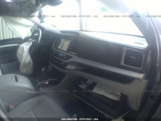 Photo 4 VIN: 5TDKZRFHXHS192827 - TOYOTA HIGHLANDER 