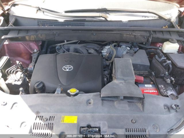 Photo 9 VIN: 5TDKZRFHXHS224367 - TOYOTA HIGHLANDER 