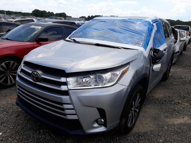 Photo 1 VIN: 5TDKZRFHXJS529194 - TOYOTA HIGHLANDER 