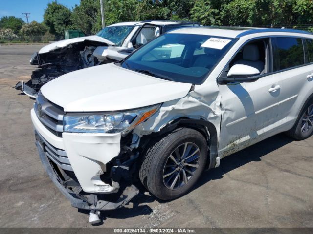 Photo 5 VIN: 5TDKZRFHXJS534945 - TOYOTA HIGHLANDER 