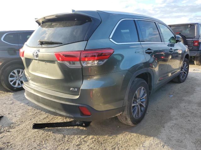 Photo 2 VIN: 5TDKZRFHXKS341986 - TOYOTA HIGHLANDER 