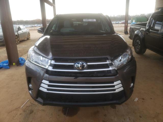 Photo 4 VIN: 5TDKZRFHXKS553142 - TOYOTA HIGHLANDER 