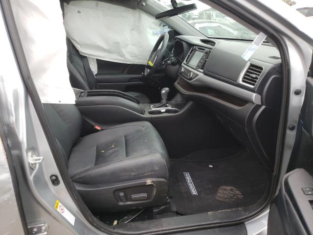 Photo 4 VIN: 5TDKZRFHXKS559099 - TOYOTA HIGHLANDER 