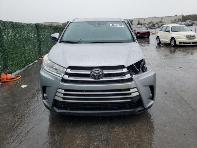 Photo 4 VIN: 5TDKZRFHXKS571849 - TOYOTA HIGHLANDER 