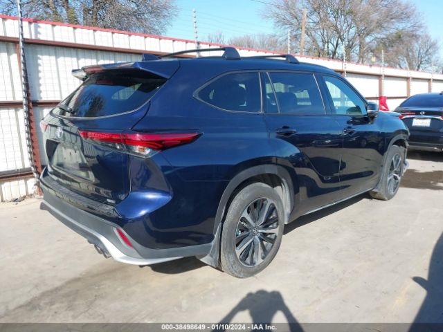 Photo 3 VIN: 5TDLZRAH2NS133925 - TOYOTA HIGHLANDER 