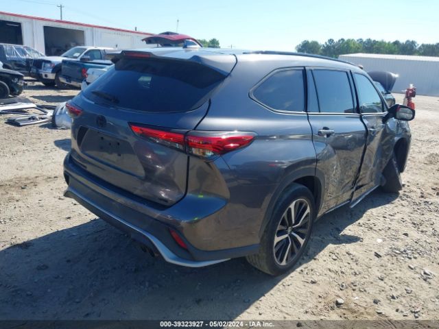 Photo 3 VIN: 5TDLZRAH5NS112485 - TOYOTA HIGHLANDER 