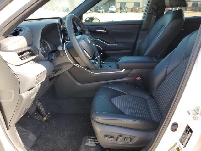 Photo 6 VIN: 5TDLZRAHXNS124129 - TOYOTA HIGHLANDER 