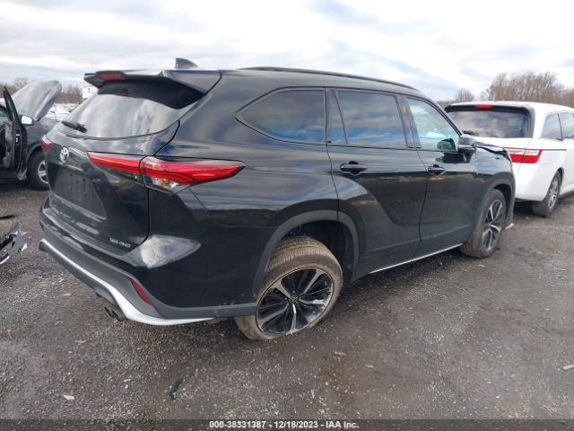 Photo 3 VIN: 5TDLZRBH3NS214320 - TOYOTA HIGHLANDER 