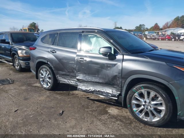 Photo 5 VIN: 5TDXBRCHXMS021200 - TOYOTA HIGHLANDER 