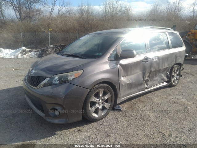 Photo 1 VIN: 5TDXK3DC0BS070225 - TOYOTA SIENNA 