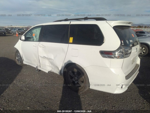 Photo 2 VIN: 5TDXK3DC0BS073500 - TOYOTA SIENNA 