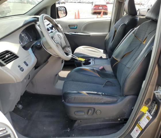 Photo 6 VIN: 5TDXK3DC0BS147871 - TOYOTA SIENNA 