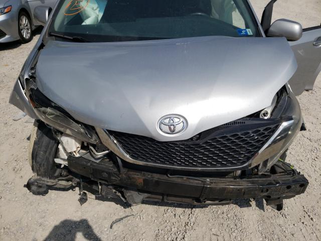 Photo 6 VIN: 5TDXK3DC0FS563649 - TOYOTA SIENNA SPO 