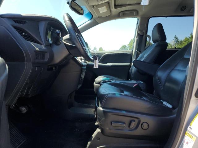 Photo 6 VIN: 5TDXK3DC0FS686853 - TOYOTA SIENNA 