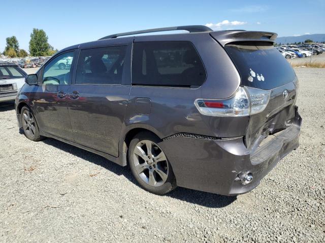 Photo 1 VIN: 5TDXK3DC1BS052770 - TOYOTA SIENNA SPO 