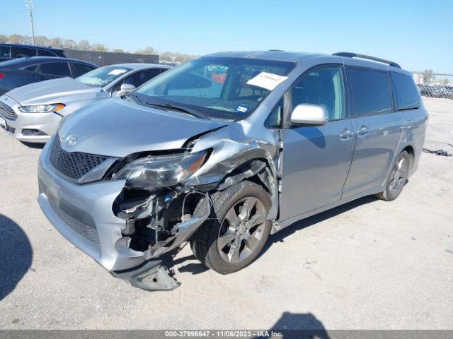 Photo 1 VIN: 5TDXK3DC1BS112157 - TOYOTA SIENNA 