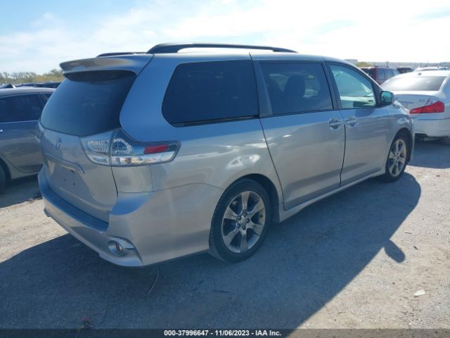 Photo 3 VIN: 5TDXK3DC1BS112157 - TOYOTA SIENNA 