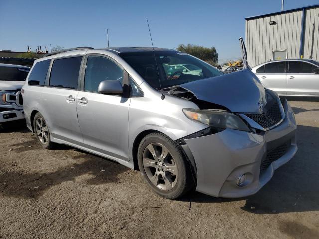 Photo 3 VIN: 5TDXK3DC1CS201194 - TOYOTA SIENNA SPO 