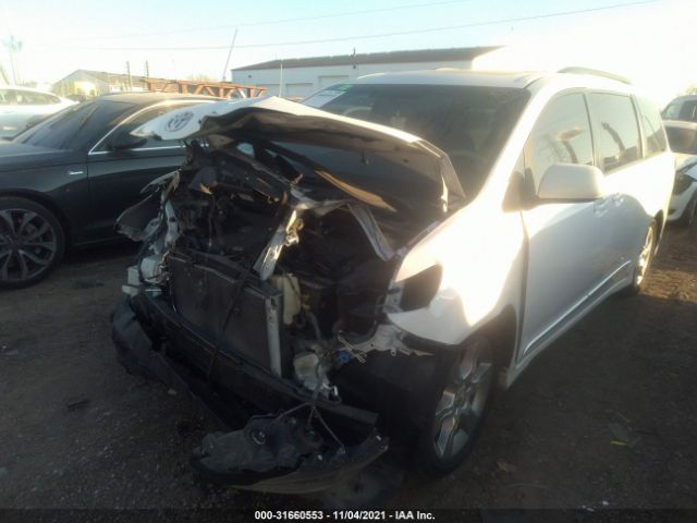 Photo 5 VIN: 5TDXK3DC1CS259368 - TOYOTA SIENNA 