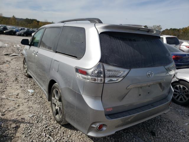 Photo 2 VIN: 5TDXK3DC1DS358046 - TOYOTA SIENNA SPO 