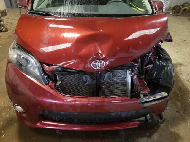 Photo 6 VIN: 5TDXK3DC1ES427402 - TOYOTA SIENNA SPO 