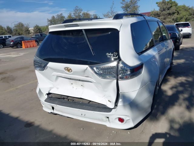 Photo 5 VIN: 5TDXK3DC1FS543135 - TOYOTA SIENNA 