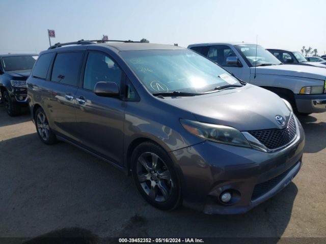 Photo 0 VIN: 5TDXK3DC1FS556242 - TOYOTA SIENNA 