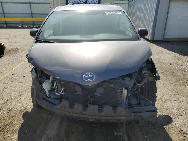 Photo 4 VIN: 5TDXK3DC1FS563692 - TOYOTA SIENNA 