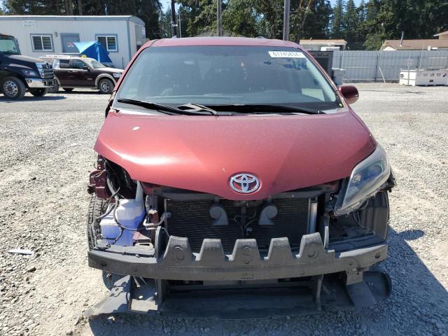 Photo 4 VIN: 5TDXK3DC1FS570304 - TOYOTA SIENNA 