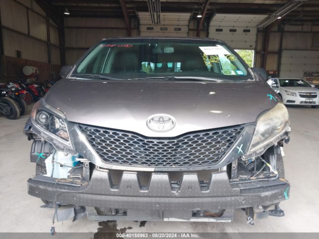 Photo 5 VIN: 5TDXK3DC1FS591394 - TOYOTA SIENNA 