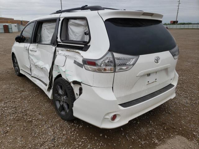 Photo 2 VIN: 5TDXK3DC1GS702866 - TOYOTA SIENNA SE 