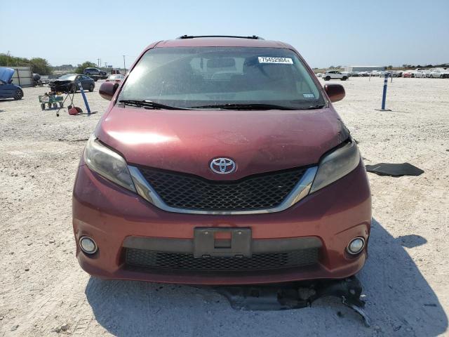 Photo 4 VIN: 5TDXK3DC1GS762534 - TOYOTA SIENNA SE 