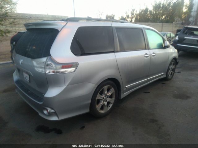 Photo 3 VIN: 5TDXK3DC2DS284605 - TOYOTA SIENNA 