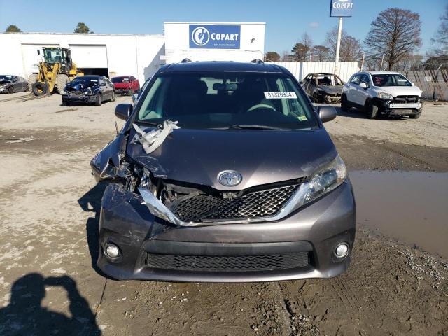 Photo 4 VIN: 5TDXK3DC2DS310250 - TOYOTA SIENNA SPO 