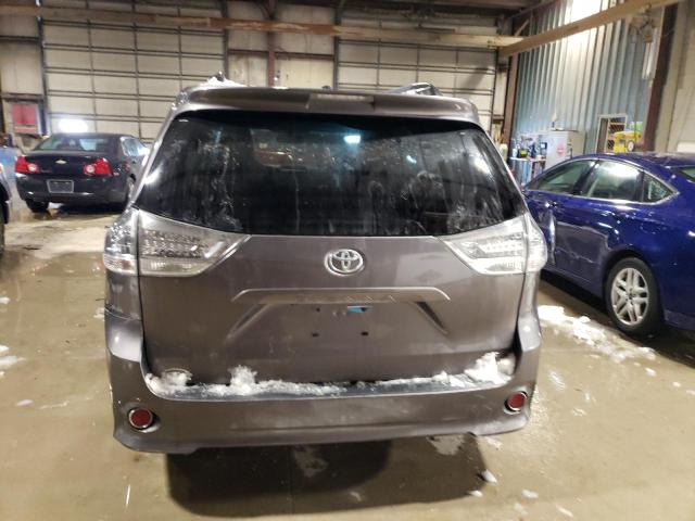 Photo 5 VIN: 5TDXK3DC2DS310698 - TOYOTA SIENNA 