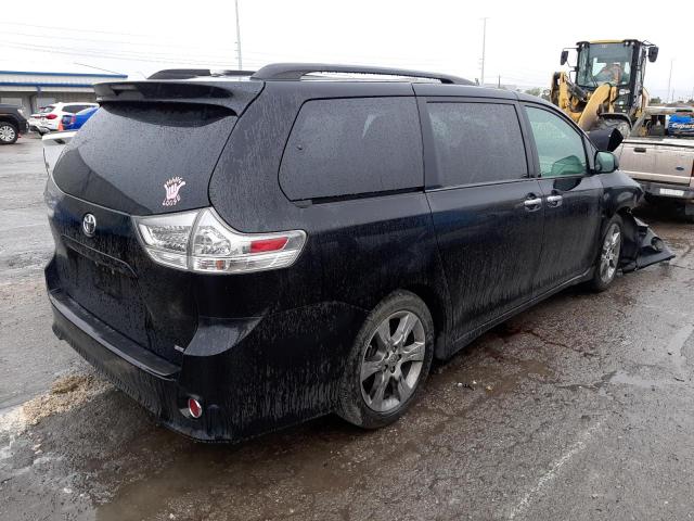 Photo 2 VIN: 5TDXK3DC2DS328215 - TOYOTA SIENNA 