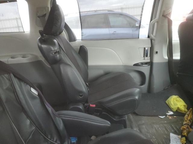 Photo 9 VIN: 5TDXK3DC2ES411015 - TOYOTA SIENNA SPO 