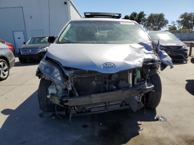 Photo 4 VIN: 5TDXK3DC2ES477080 - TOYOTA SIENNA SPO 