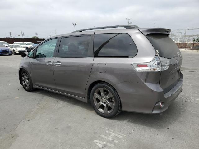 Photo 1 VIN: 5TDXK3DC2FS657953 - TOYOTA SIENNA 