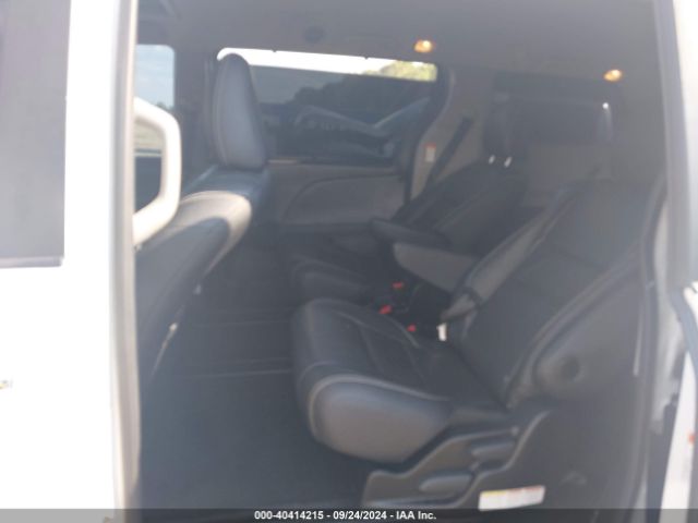 Photo 7 VIN: 5TDXK3DC2GS701791 - TOYOTA SIENNA 