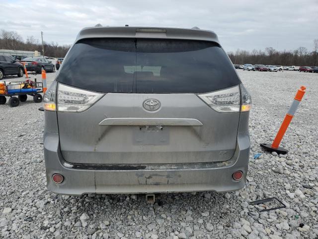 Photo 5 VIN: 5TDXK3DC2GS724049 - TOYOTA SIENNA SE 