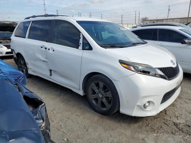 Photo 3 VIN: 5TDXK3DC2GS730742 - TOYOTA SIENNA SE 