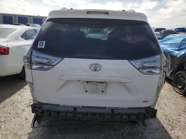 Photo 4 VIN: 5TDXK3DC2GS730742 - TOYOTA SIENNA SE 