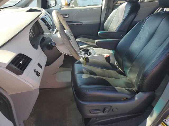 Photo 6 VIN: 5TDXK3DC3BS121412 - TOYOTA SIENNA SPO 