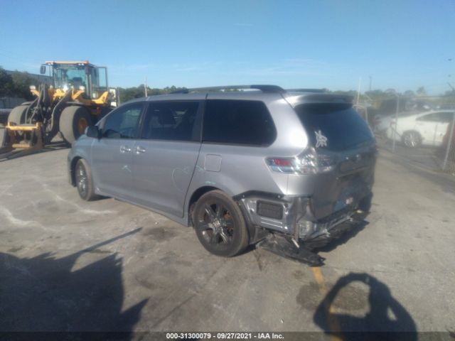 Photo 2 VIN: 5TDXK3DC3CS230342 - TOYOTA SIENNA 