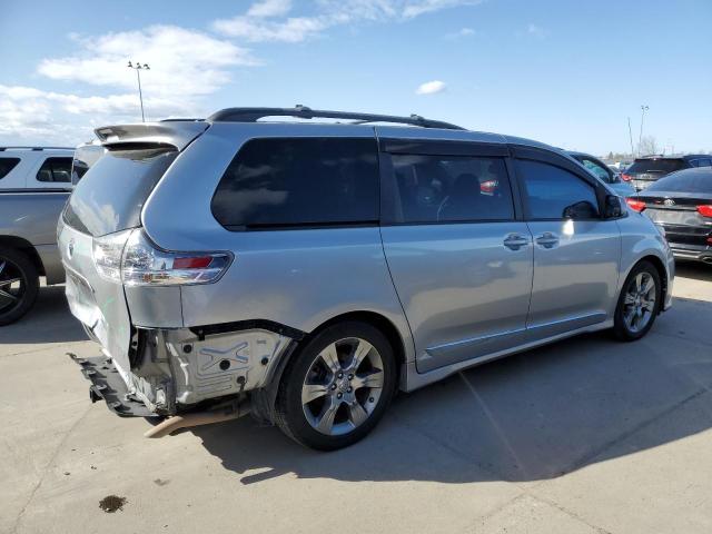 Photo 2 VIN: 5TDXK3DC3CS233855 - TOYOTA SIENNA SPO 