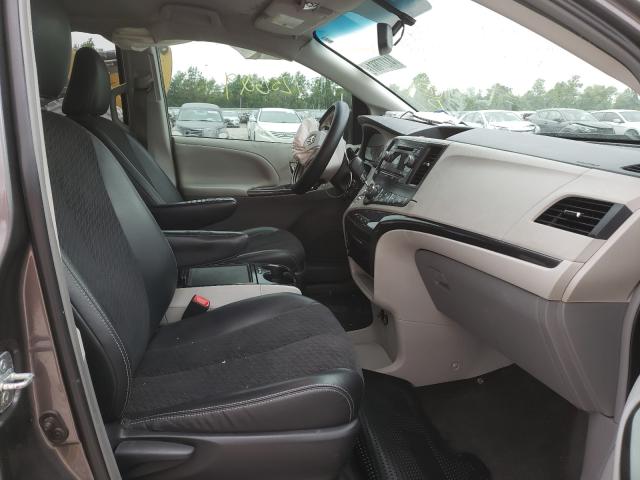 Photo 4 VIN: 5TDXK3DC3CS279220 - TOYOTA SIENNA SPO 