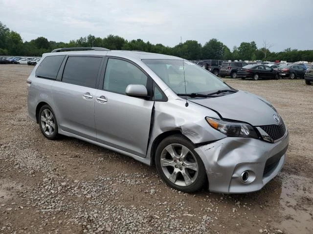 Photo 3 VIN: 5TDXK3DC3DS321886 - TOYOTA SIENNA SPO 